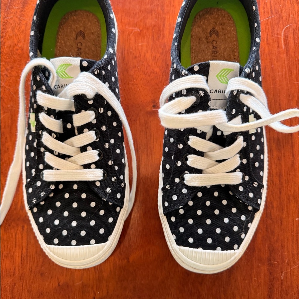 Cariuma Women’s Black and White Polka Dot Sneakers